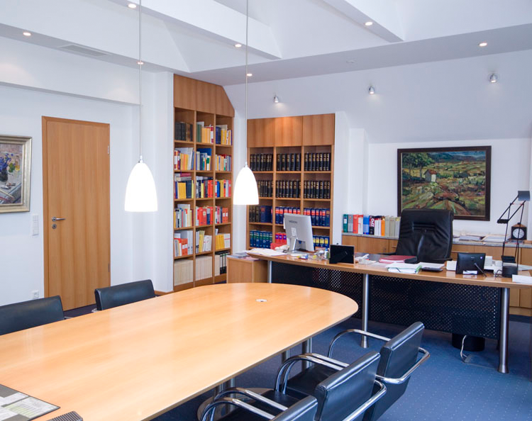 KIRCHBERG & COLL. Rechtsanwälte, Fachanwälte und Notar